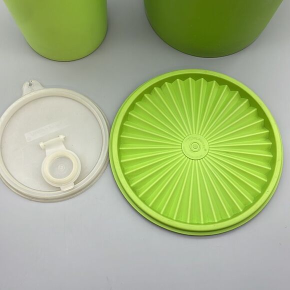 Vintage Tupperware Servalier Storage Canister Lime Green and 261 1 QT Pitcher - Picture 9 of 15